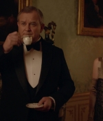 DowntonAbbey6x03_0048.jpg